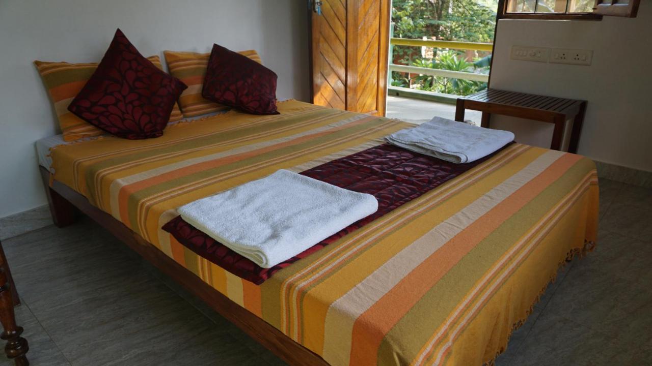אורוויל Green'S Guest House מראה חיצוני תמונה